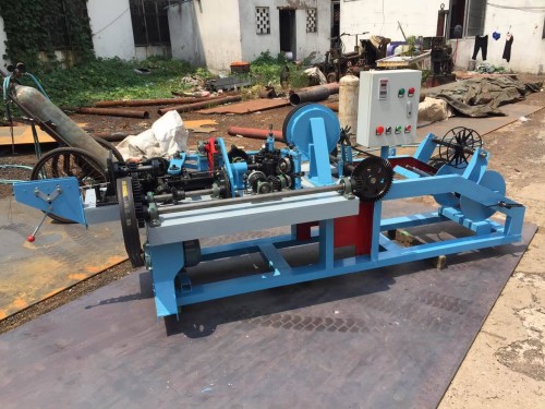 Máy làm dây thép gai CS-C