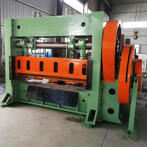 Máy dập dãn (lưới quả trám)
