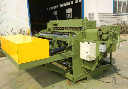 Máy hàn lưới thép cuộn